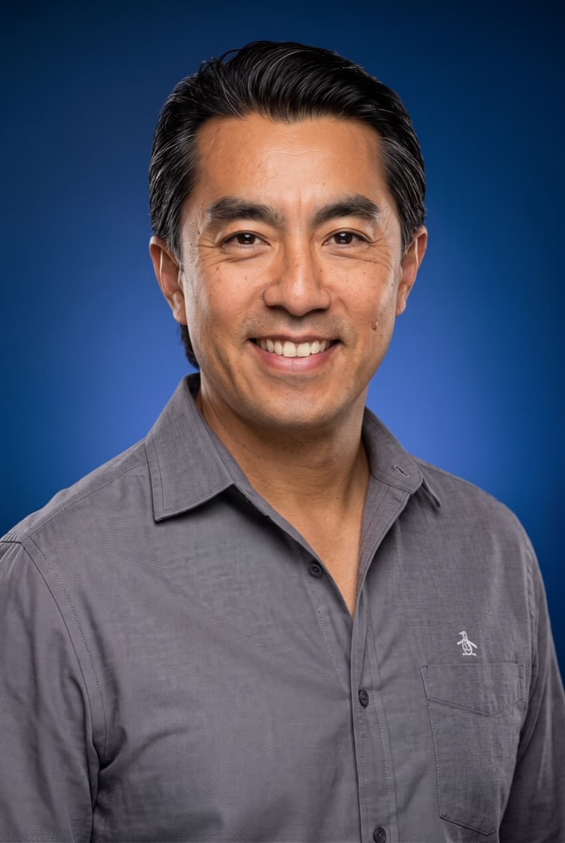 Portrait of Loc H. Nguyen